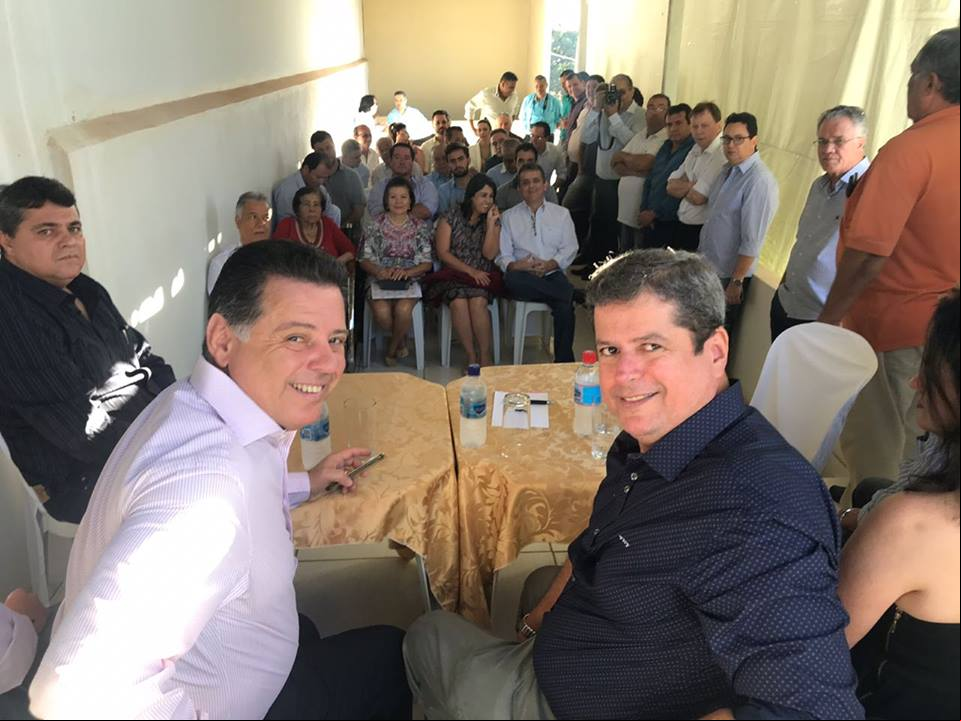 Inhumas recebe visita de Marconi Perillo